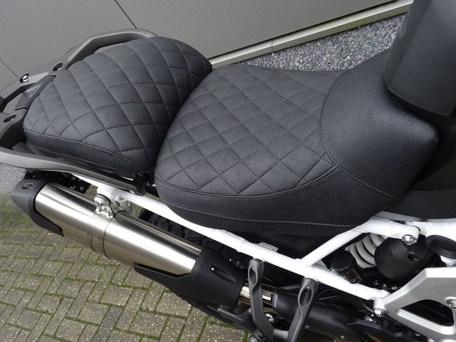 triumph - tiger-1200-rally-pro