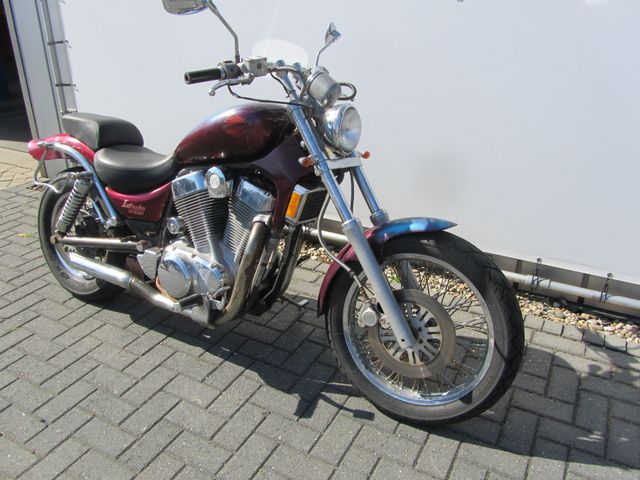 suzuki - vs-1400-intruder