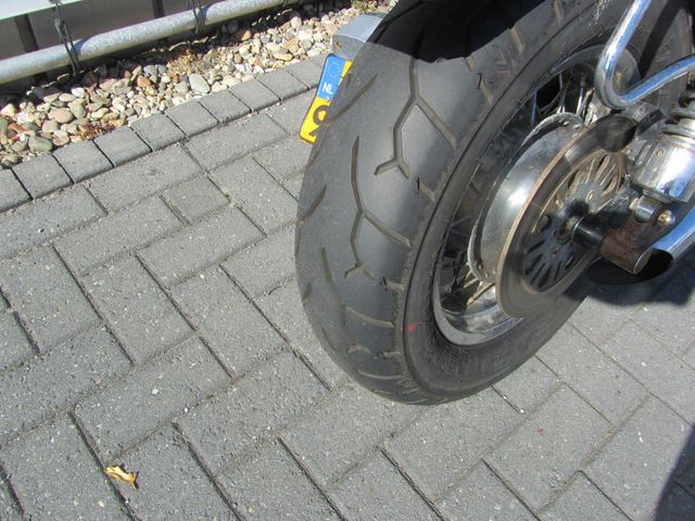 suzuki - vs-1400-intruder