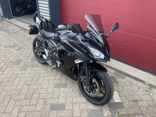 kawasaki - ninja-650