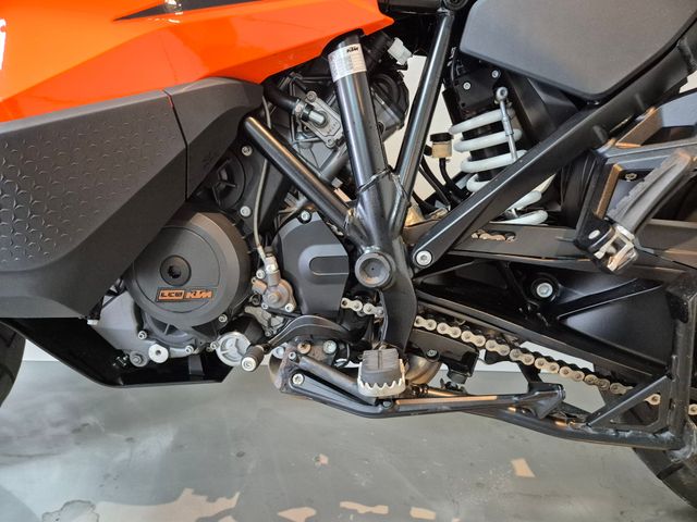 ktm - 1290-super-adventure-s