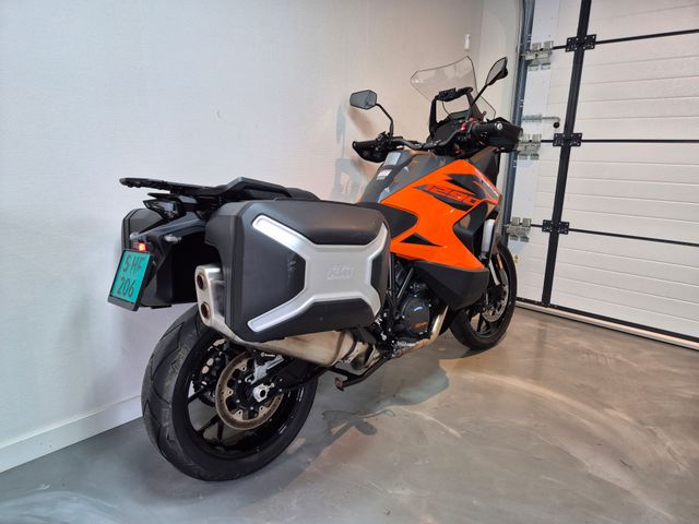 ktm - 1290-super-adventure-s