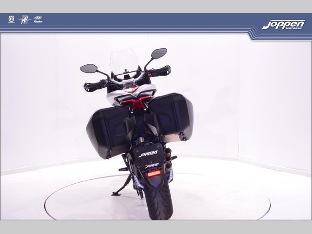 mv-agusta - turismo-veloce-800-rc