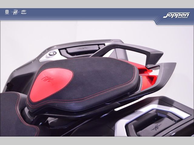 mv-agusta - turismo-veloce-800-rc