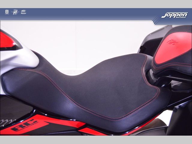 mv-agusta - turismo-veloce-800-rc