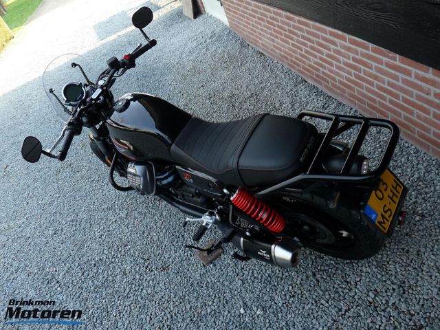 moto-guzzi - v-7-stone-850