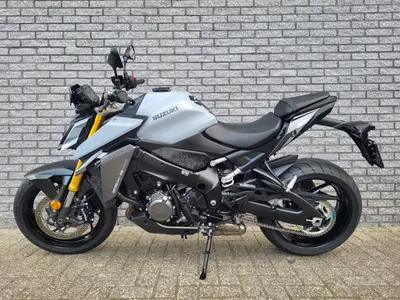 SUZUKI GSX-S 1000 ABS – foto 3