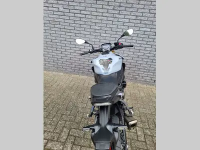 SUZUKI GSX-S 1000 ABS – foto 4