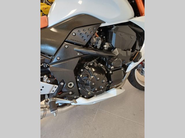 kawasaki - z1000