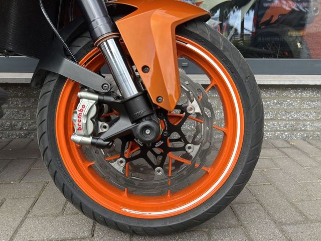 ktm - 1290-super-duke-r