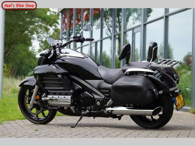 honda - goldwing-f6b-c-abs