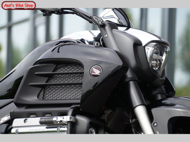 honda - goldwing-f6b-c-abs