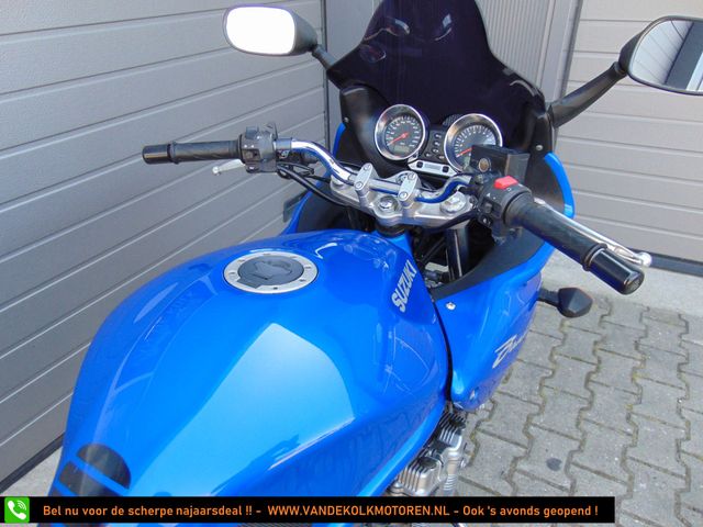 suzuki - gsf-600-s-bandit