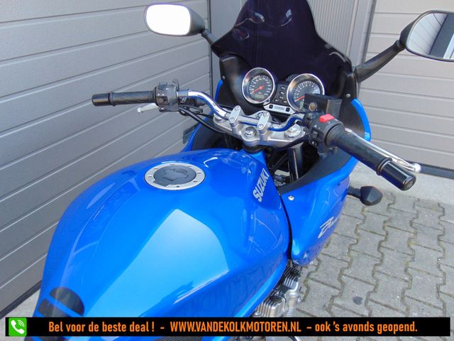 suzuki - gsf-600-s-bandit