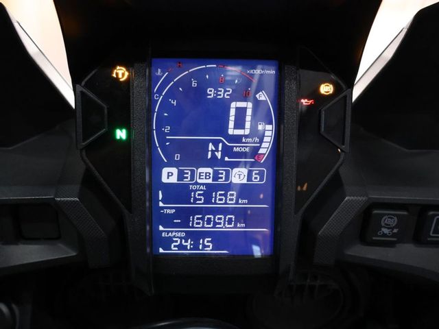 honda - crf-1000-l-africa-twin-dct
