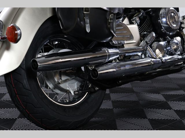 yamaha - xvs-650-a-dragstar-classic