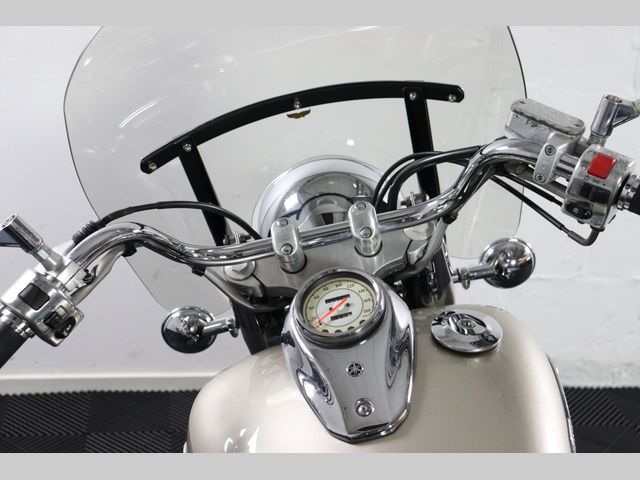 yamaha - xvs-650-a-dragstar-classic