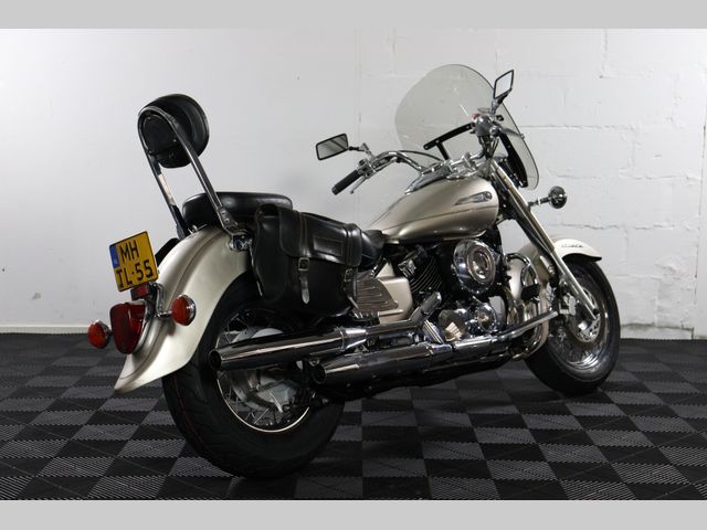 yamaha - xvs-650-a-dragstar-classic