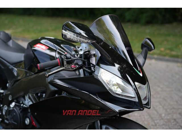 aprilia - rsv-4-r