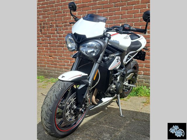 triumph - street-triple-rs