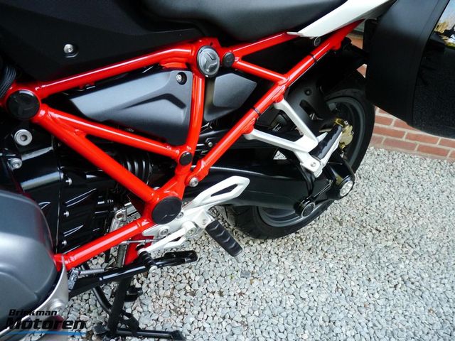 bmw - r-1200-r