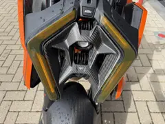 KTM 1390 SuperDuke R EVO full Carbon Evotech Wave# Uniek 2024 occasion – foto 18 van 20