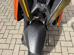 KTM 1390 SuperDuke R EVO full Carbon Evotech Wave# Uniek 2024 occasion – foto 19 van 20