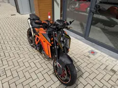 KTM 1390 SuperDuke R EVO full Carbon Evotech Wave# Uniek 2024 occasion – foto 20 van 20