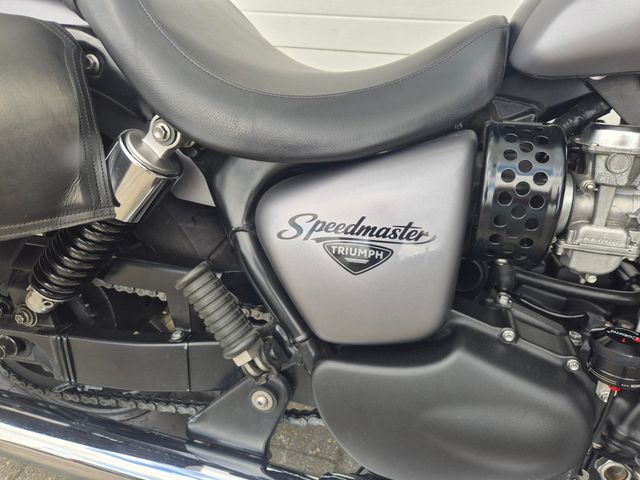 triumph - speedmaster
