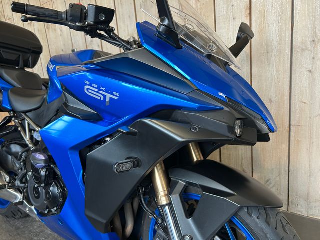suzuki - gsx-s-1000-gt
