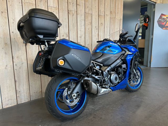 suzuki - gsx-s-1000-gt