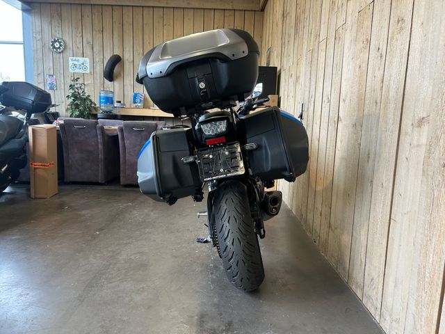 suzuki - gsx-s-1000-gt