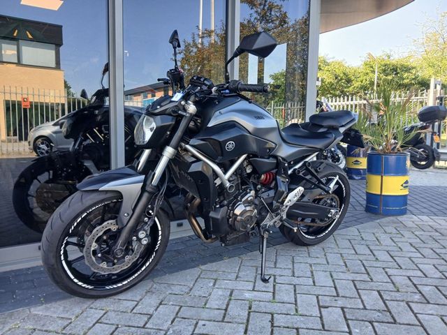 yamaha - mt-07-abs