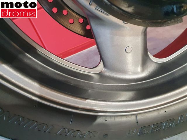 honda - st-1100-pan-european