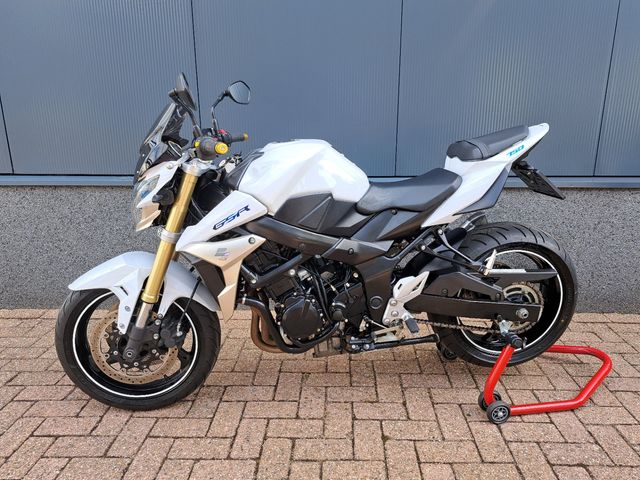 suzuki - gsr-750