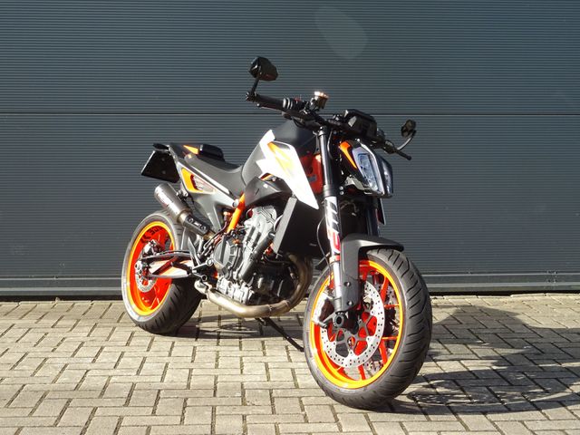 ktm - 890-duke-r