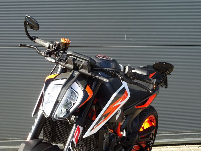 ktm - 890-duke-r