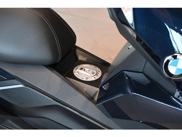 bmw - c-400-gt