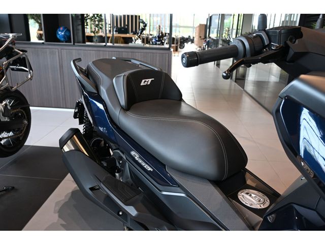 bmw - c-400-gt