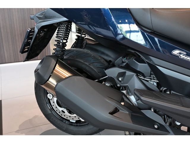 bmw - c-400-gt