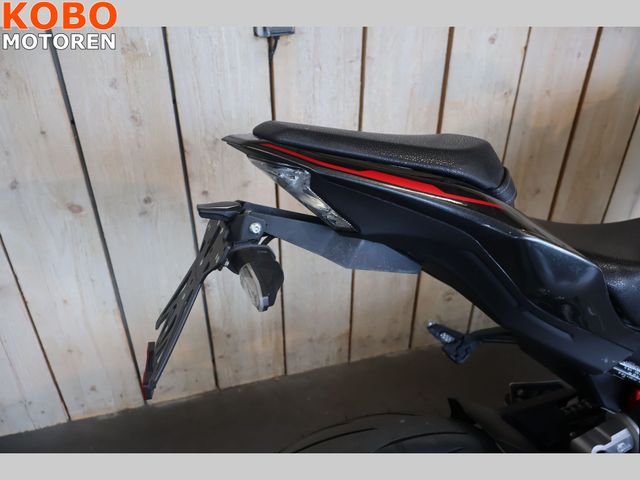 kawasaki - z900