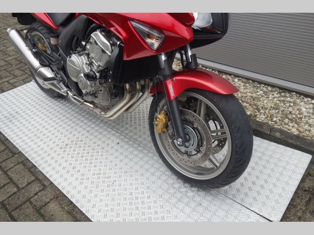 honda - cbf-600-s-abs