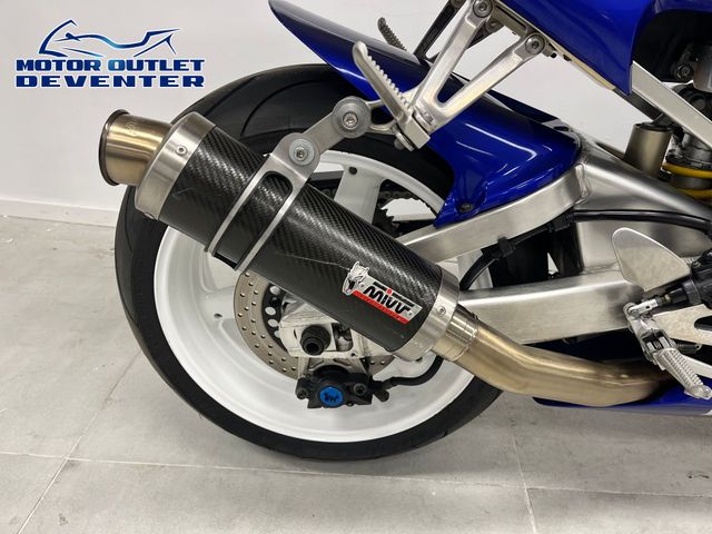 yamaha - yzf-r1