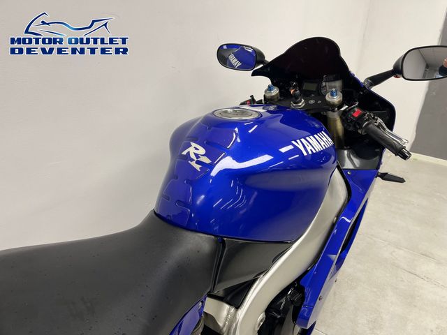 yamaha - yzf-r1