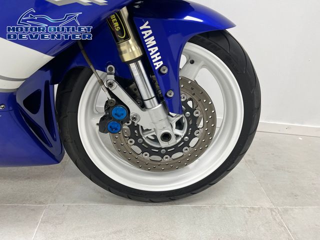 yamaha - yzf-r1