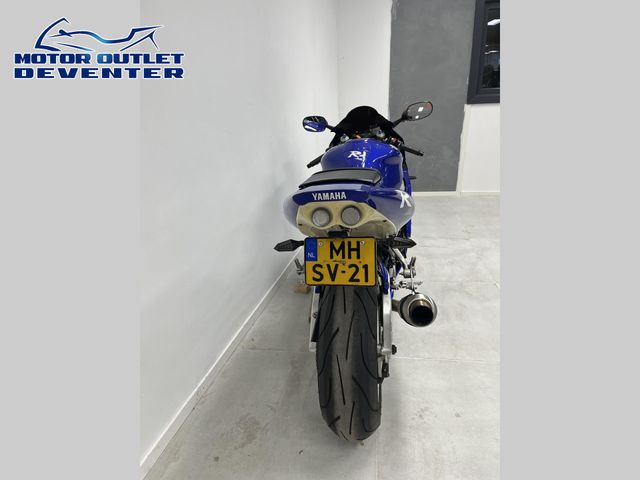 yamaha - yzf-r1