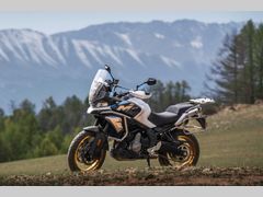 CFMOTO 700 MT ADVENTURE