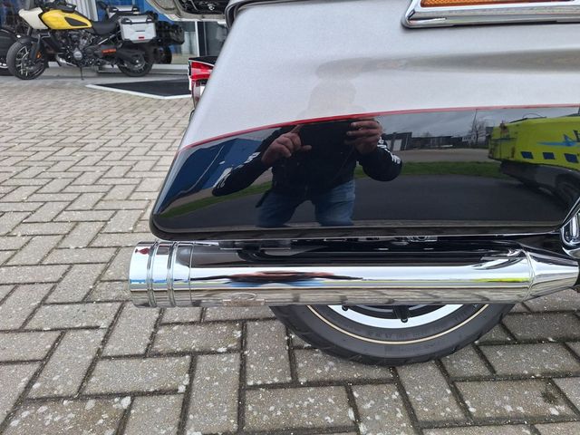 harley-davidson - electra-glide-ultra-limited-flhtk