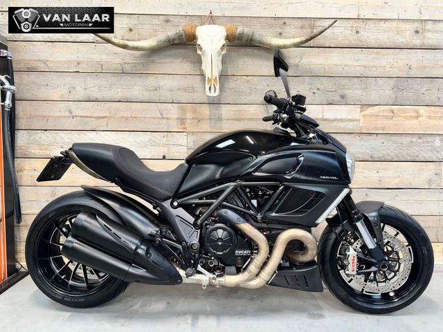 ducati - diavel