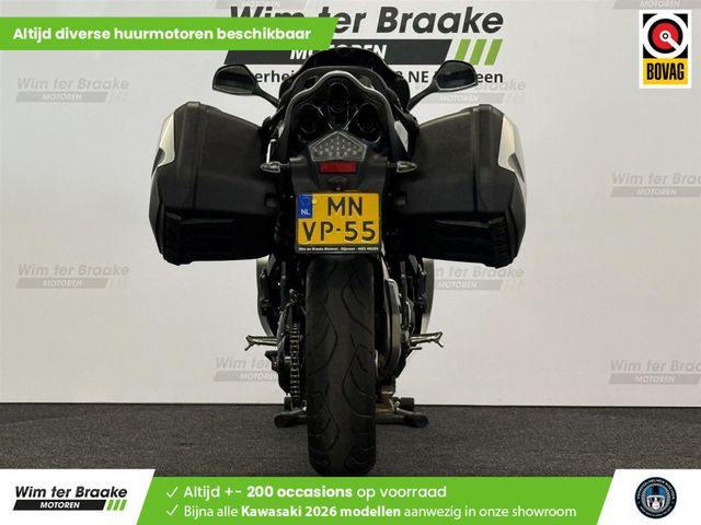 triumph - sprint-st-1050-abs
